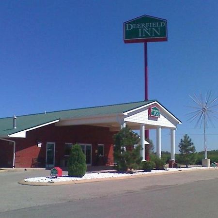 Deerfield Inn And Suites Steele Экстерьер фото