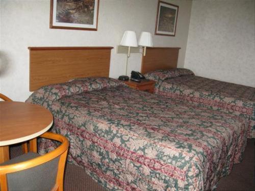 Deerfield Inn And Suites Steele Экстерьер фото